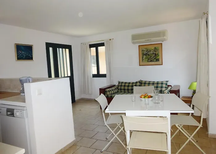 Terracorse Nyaraló Figari